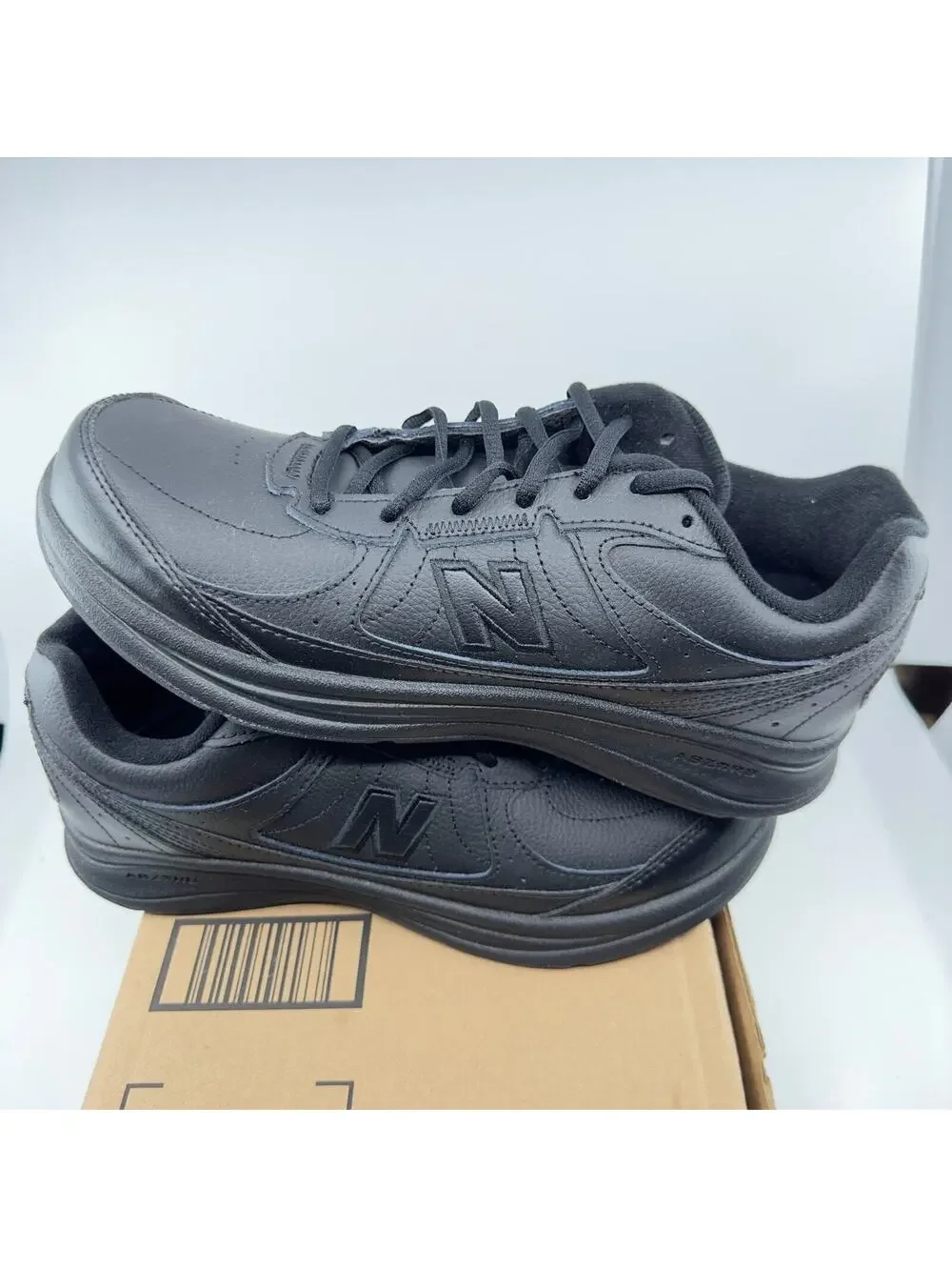 New Balance Womens WW577BK Walking Casual Shoes Round Toe Black Size 9.5